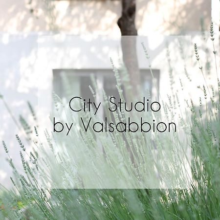 Valsabbion City Studio Пула Екстериор снимка